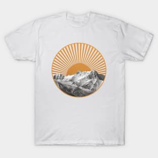 Vintage Mountain Retro Sun T-Shirt